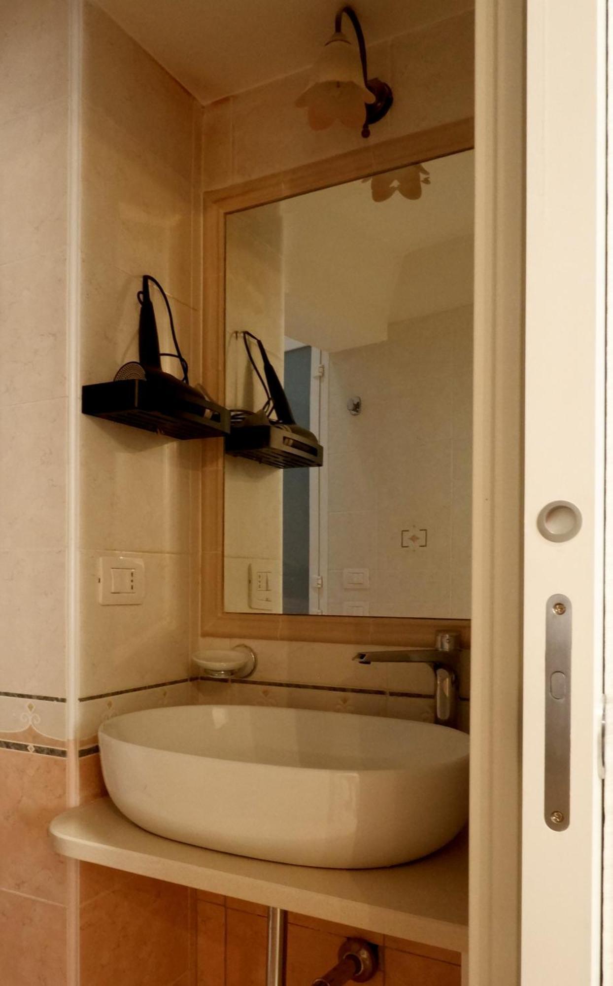 Railway Rooms Barletta Buitenkant foto